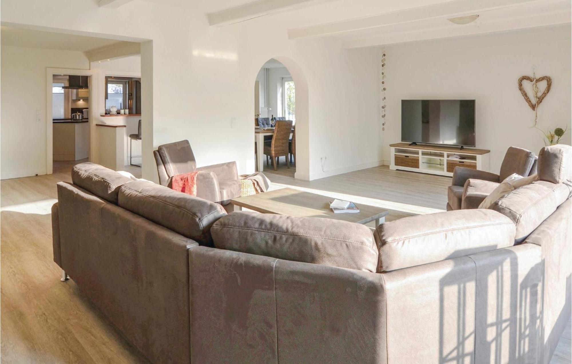 5 Bedroom Beautiful Home In Ockholm Buitenkant foto